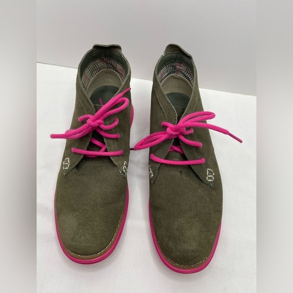 Skechers Groove Lite-Chummy Olive Green Suede Ankle Booties Size 6 - Picture 2 of 8